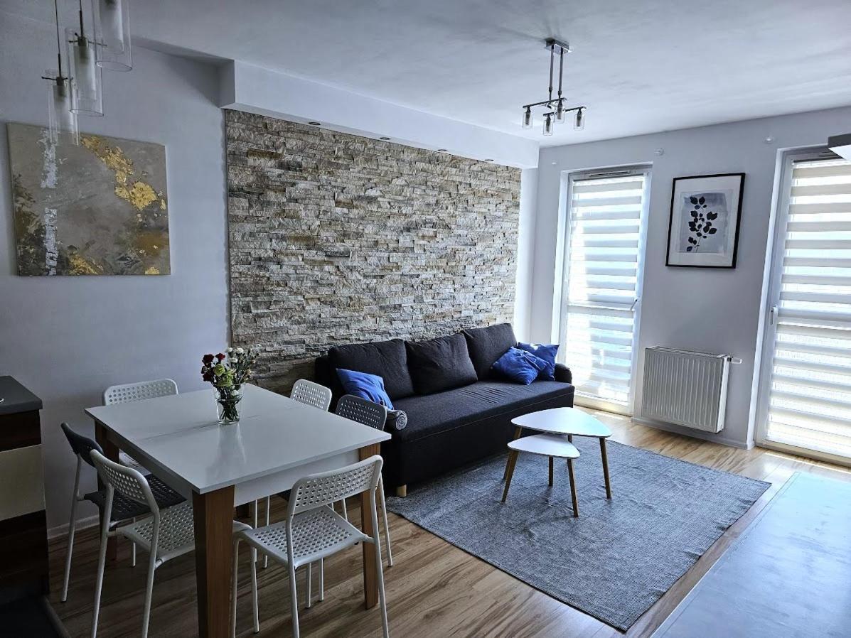 Mieszkanie 6-Osobowe Krakow Przy Plywajacych Basenach Zakrzowek Екстер'єр фото